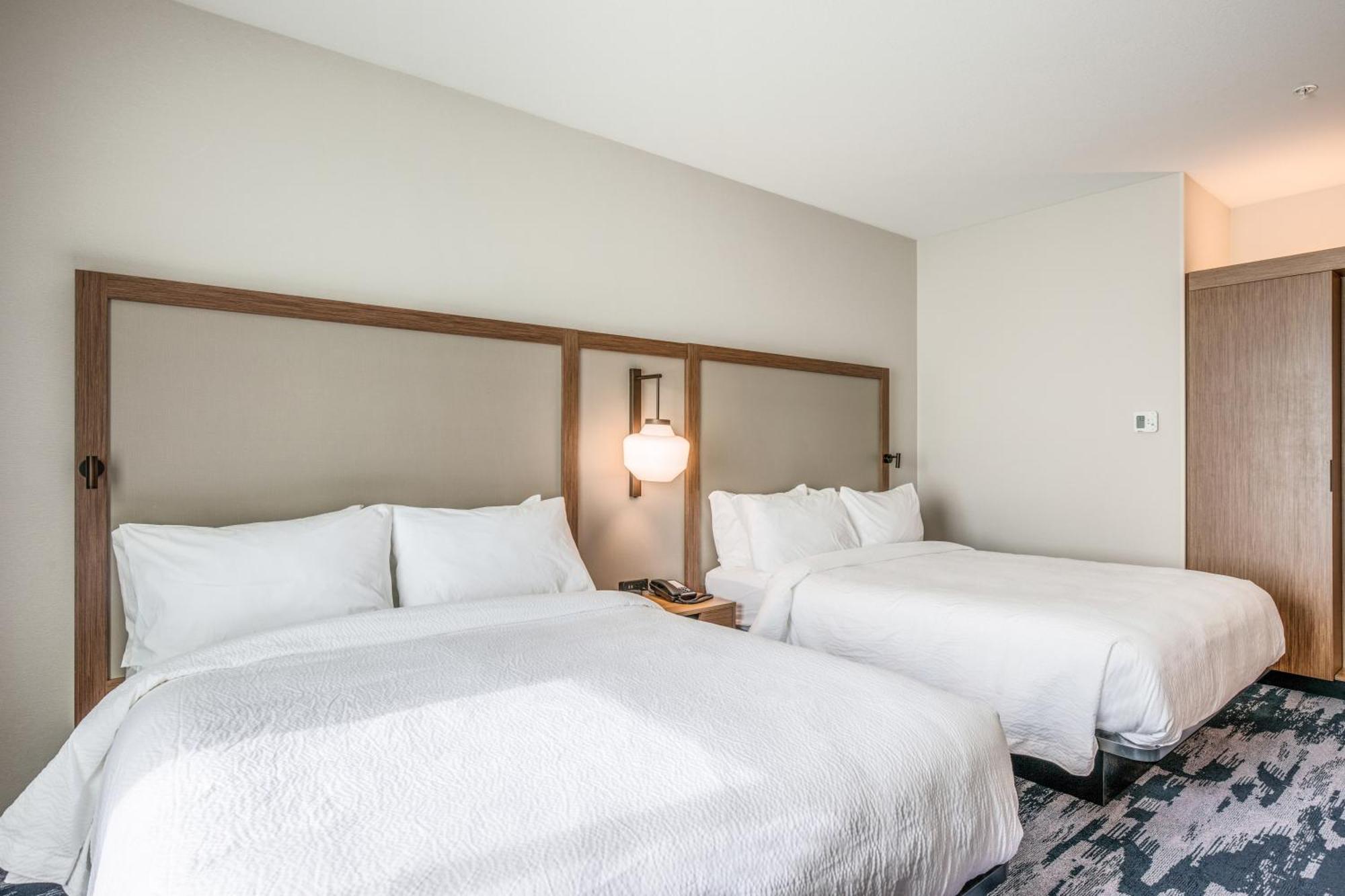 Holiday Inn Express & Suites Platteville By Ihg Экстерьер фото